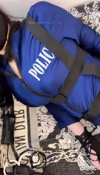 E police Sexy, Vú To Bắt Tội phạm vào Nhà Nghỉ Bóp Vú Móc lồn Lút cán Djt rên rỉ